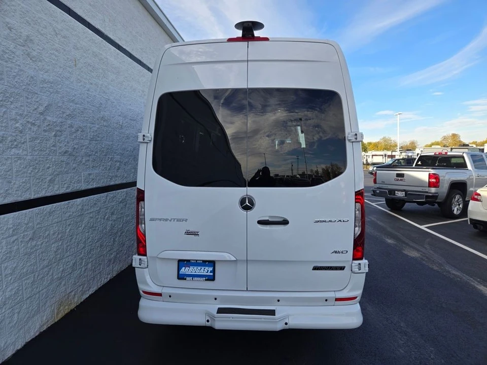 2026 Mercedes-Benz VS30 Sprinter - Image 18 of 21