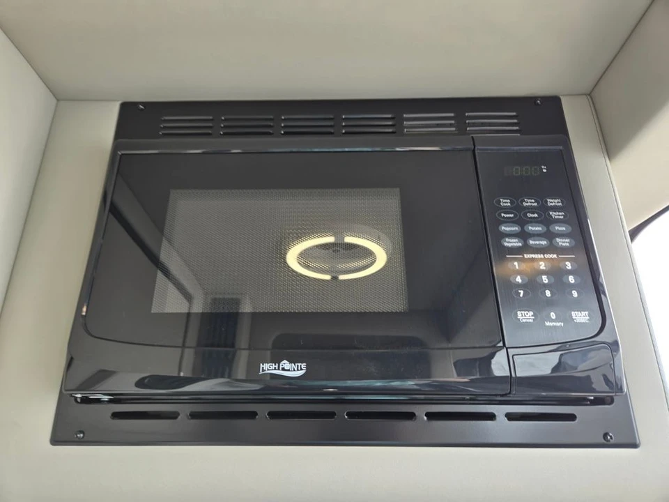 2026 Mercedes-Benz VS30 Sprinter - Image 9 of 21