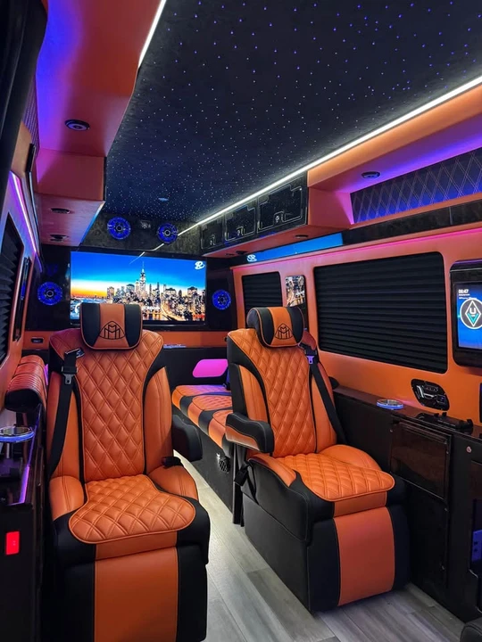 2026 Mercedes-Benz VS30 Sprinter - Image 5 of 15