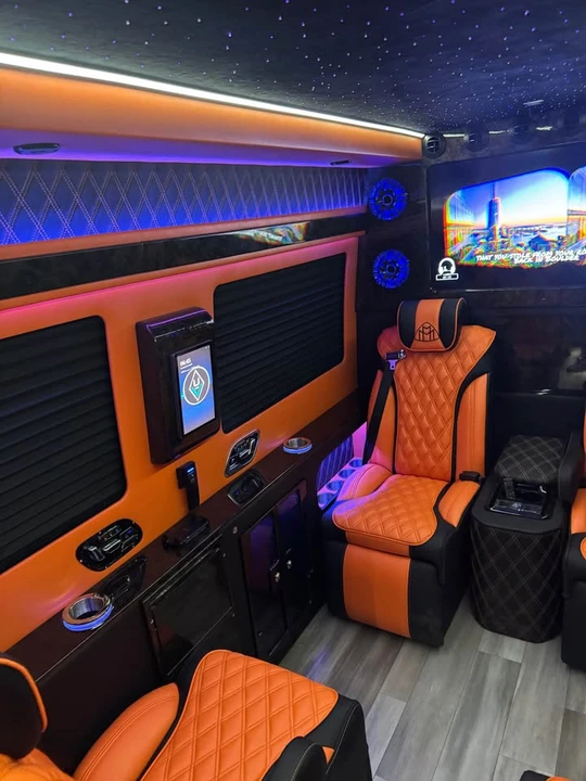 2026 Mercedes-Benz VS30 Sprinter - Image 10 of 15