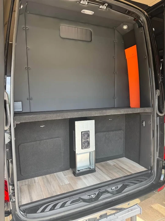 2026 Mercedes-Benz VS30 Sprinter - Image 11 of 15