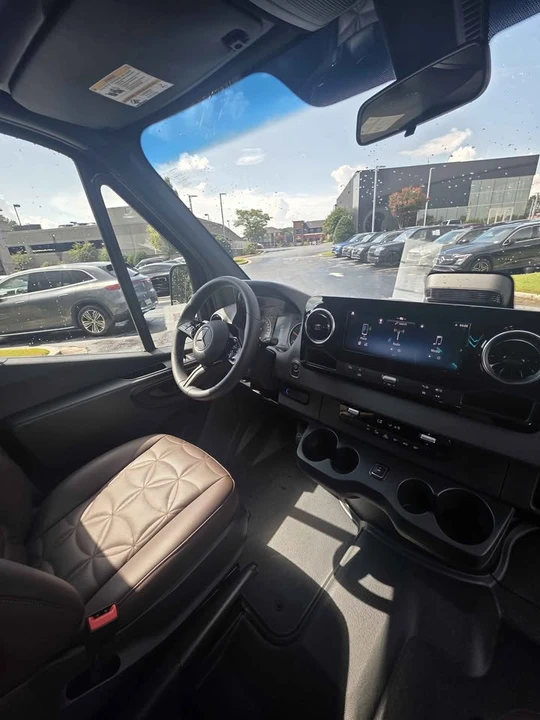 2026 Mercedes-Benz VS30 Sprinter - Image 4 of 13