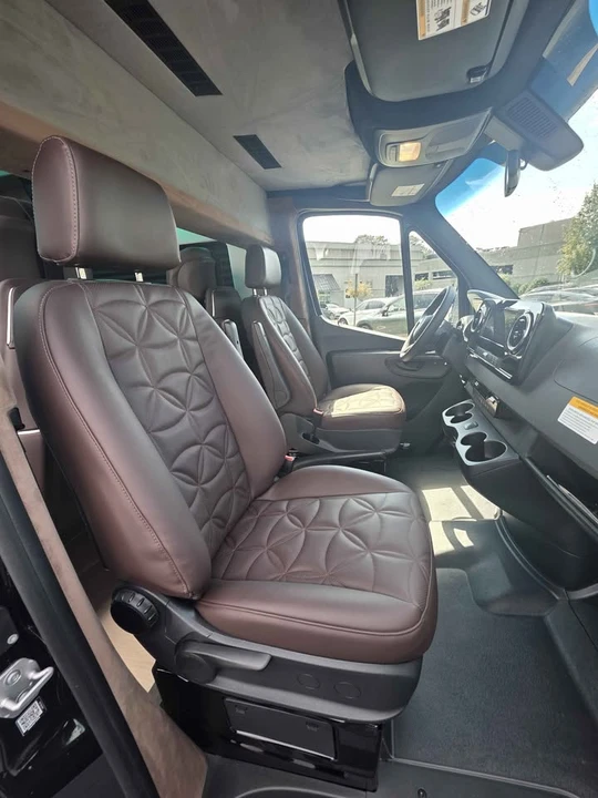 2026 Mercedes-Benz VS30 Sprinter - Image 3 of 13