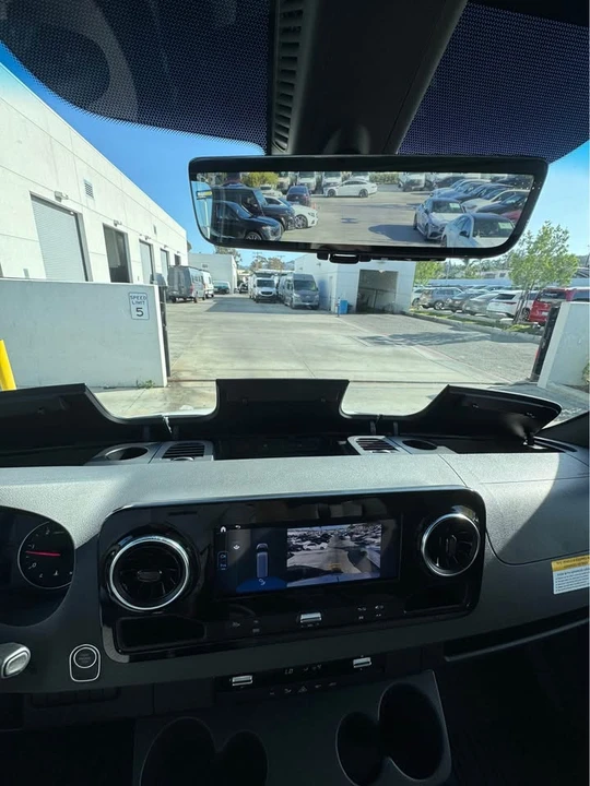 2026 Mercedes-Benz VS30 Sprinter - Image 6 of 8
