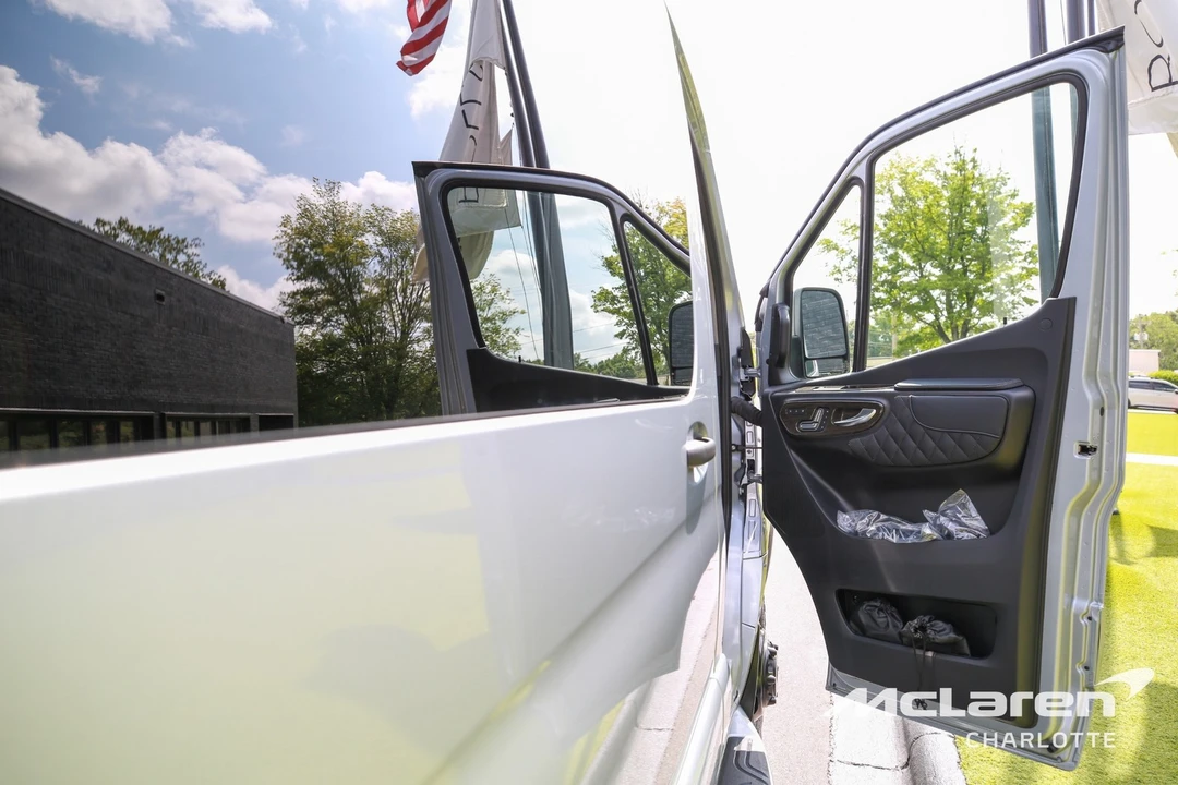 2026 Mercedes-Benz VS30 Sprinter - Image 17 of 21