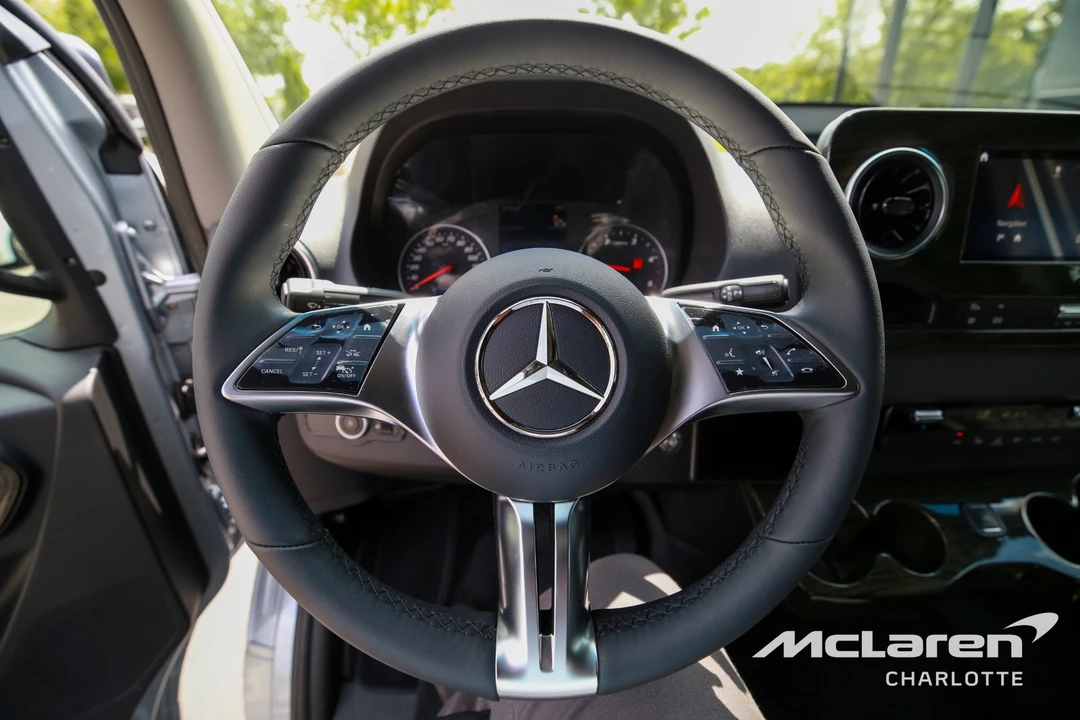 2026 Mercedes-Benz VS30 Sprinter - Image 14 of 21