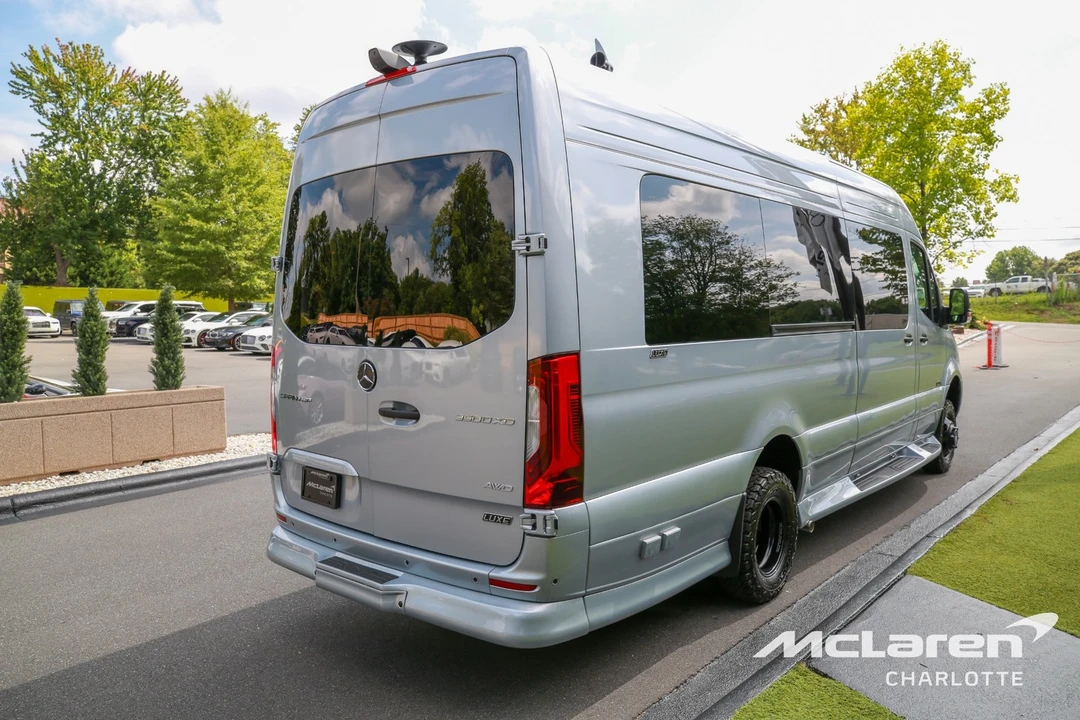 2026 Mercedes-Benz VS30 Sprinter - Image 8 of 12