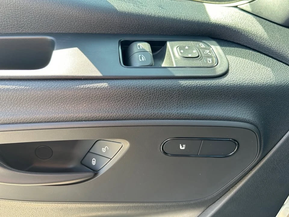 2026 Mercedes-Benz VS30 Sprinter - Image 16 of 18