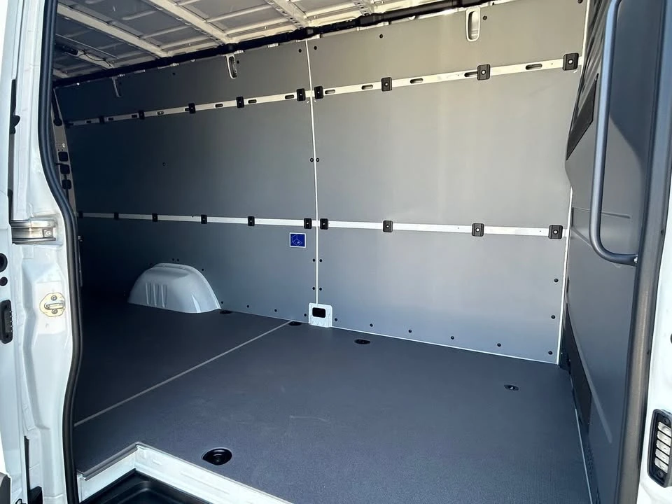 2026 Mercedes-Benz VS30 Sprinter - Image 4 of 18