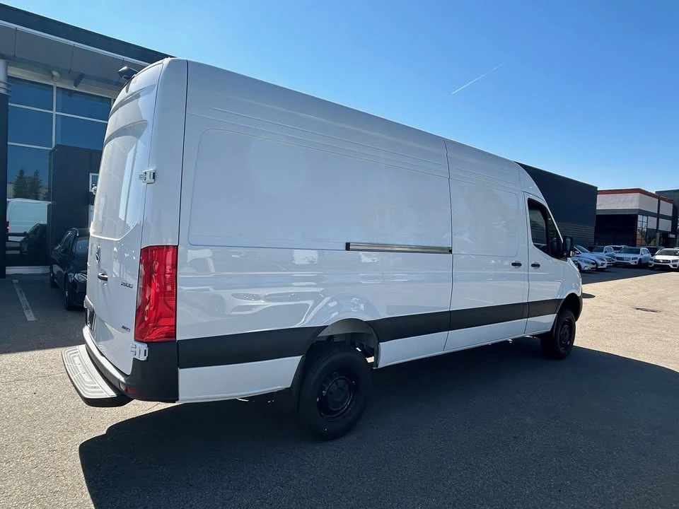 2026 Mercedes-Benz VS30 Sprinter - Image 5 of 18