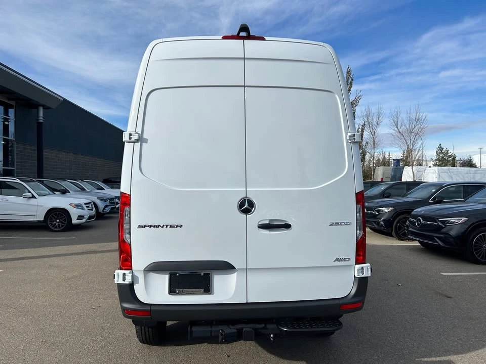 2026 Mercedes-Benz VS30 Sprinter - Image 9 of 14