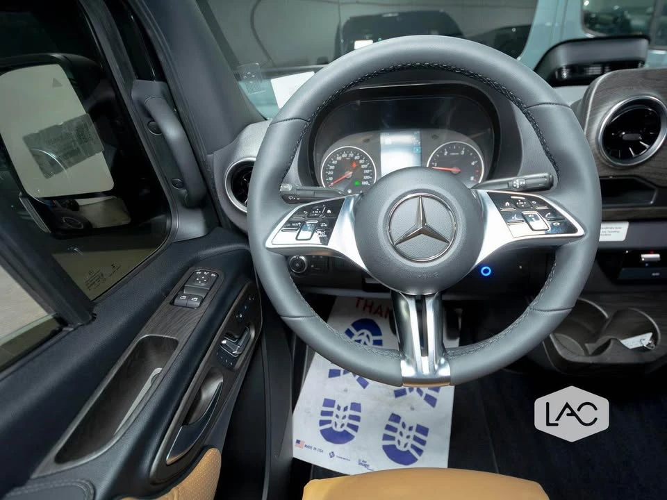 2026 Mercedes-Benz VS30 Sprinter - Image 7 of 20