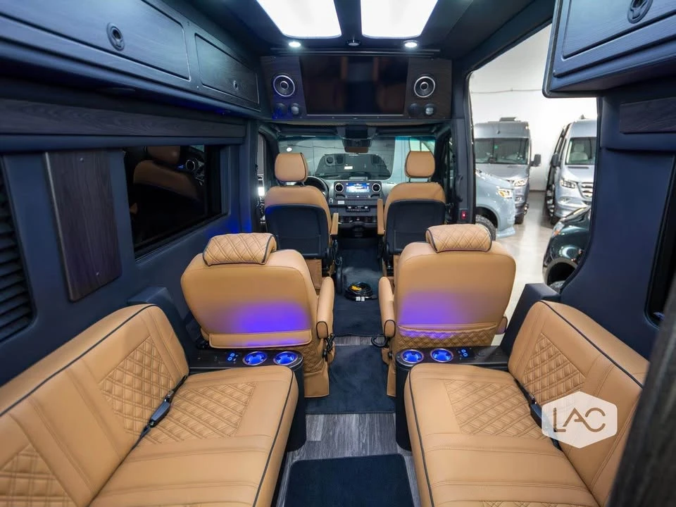 2026 Mercedes-Benz VS30 Sprinter - Image 10 of 20