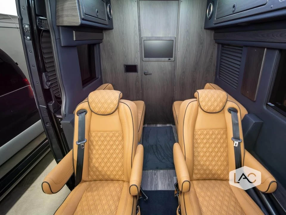 2026 Mercedes-Benz VS30 Sprinter - Image 4 of 20