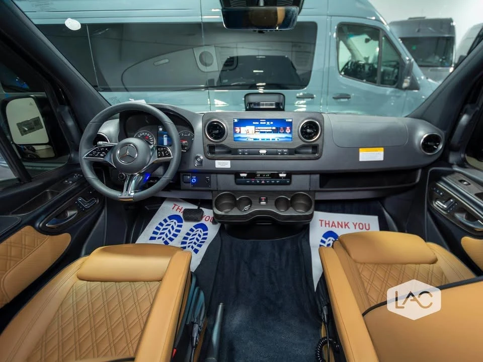 2026 Mercedes-Benz VS30 Sprinter - Image 8 of 20
