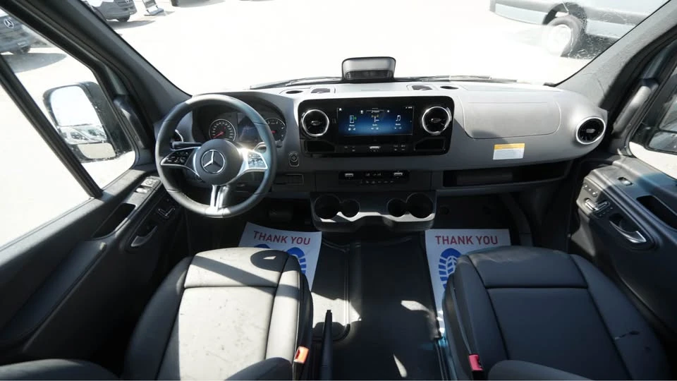 2026 Mercedes-Benz VS30 Sprinter - Image 7 of 10
