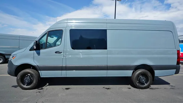 2026 Mercedes-Benz Sprinter Crew Van 170" AWD