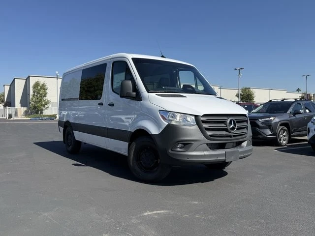 2026 Mercedes-Benz VS30 Sprinter - Image 2 of 12