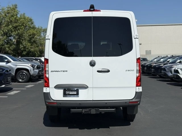 2026 Mercedes-Benz VS30 Sprinter - Image 9 of 12
