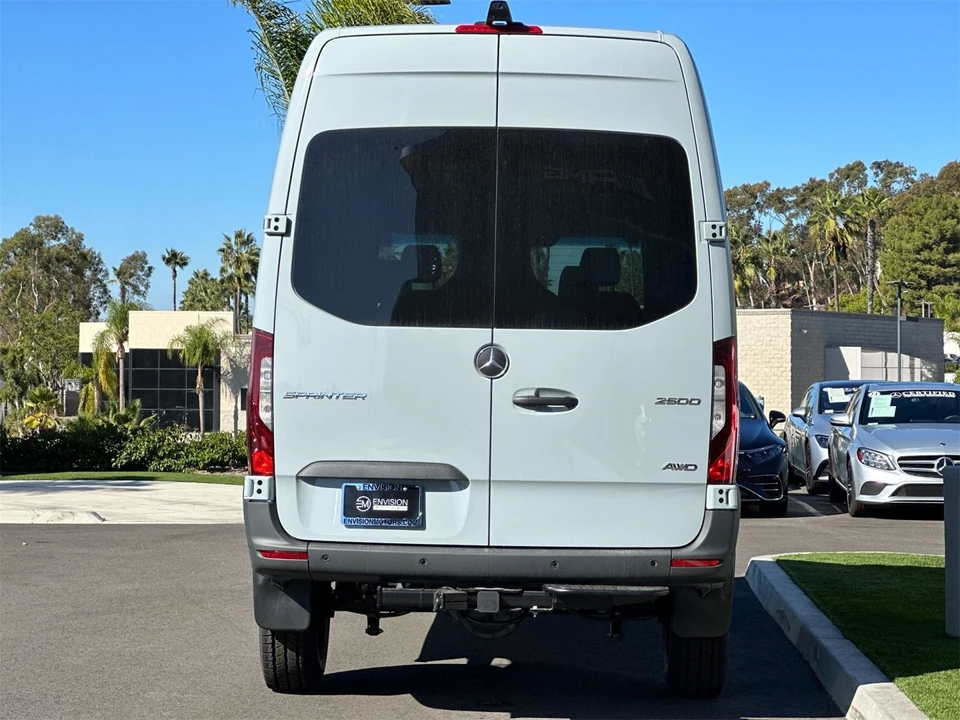 2026 Mercedes-Benz VS30 Sprinter - Image 4 of 12