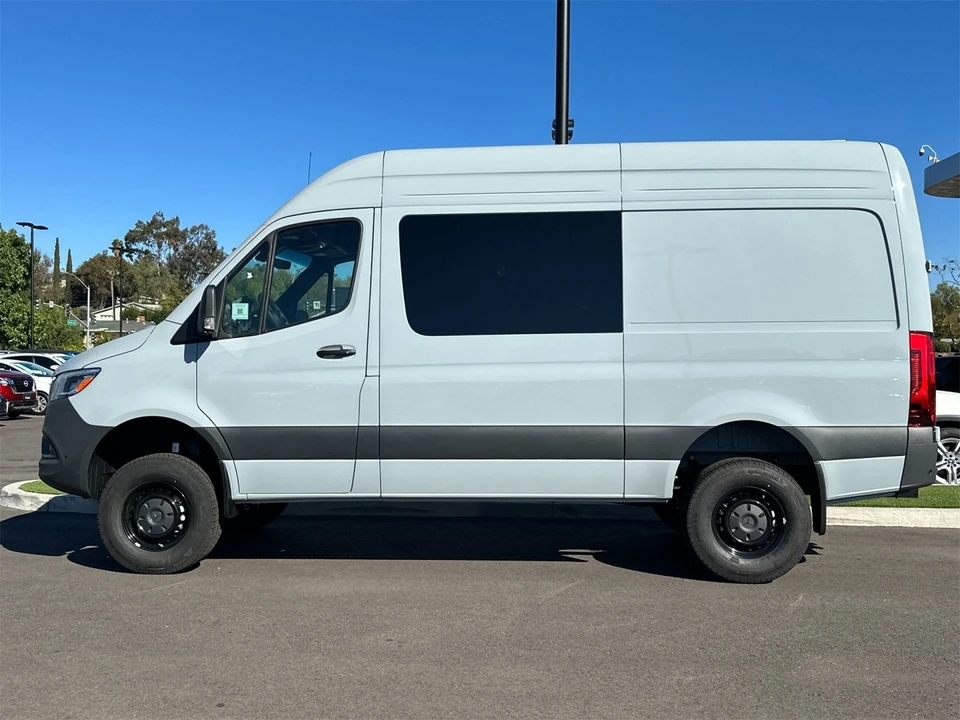 2026 Mercedes-Benz VS30 Sprinter - Image 6 of 12
