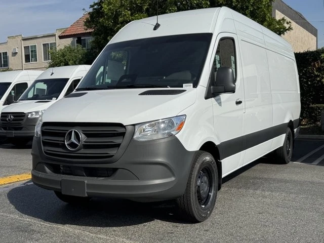 2026 Mercedes-Benz VS30 Sprinter - Image 5 of 12