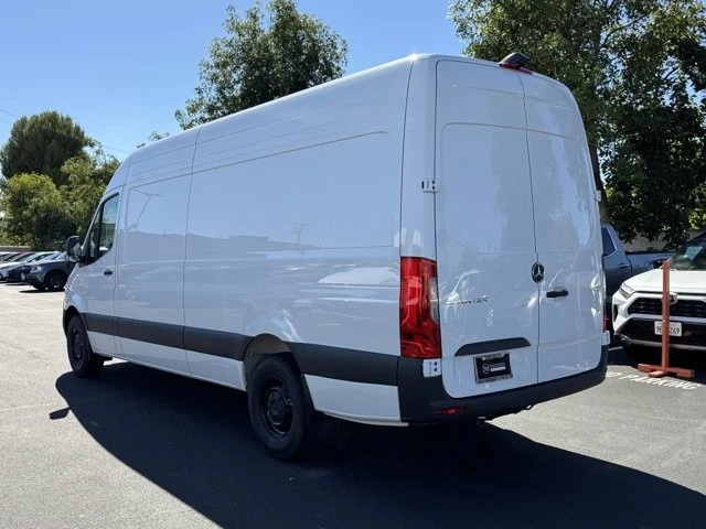 2026 Mercedes-Benz VS30 Sprinter - Image 7 of 12