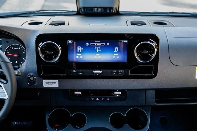 2026 Mercedes-Benz VS30 Sprinter - Image 11 of 12