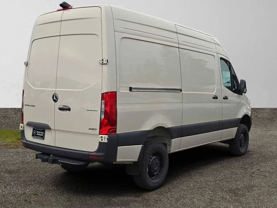 2026 Mercedes-Benz VS30 Sprinter - Image 2 of 5