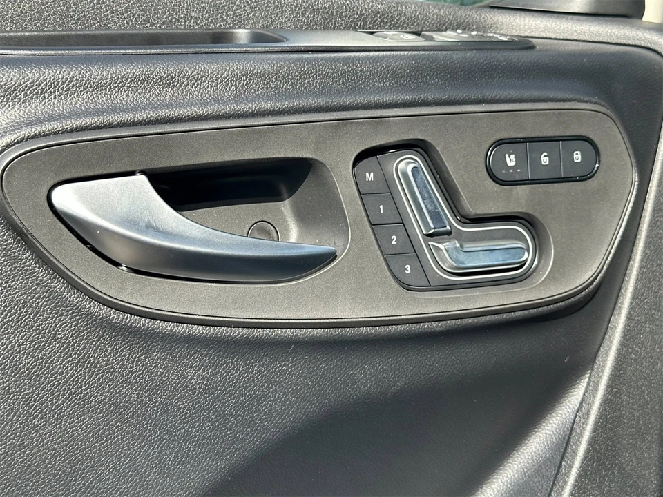 2026 Mercedes-Benz VS30 Sprinter - Image 11 of 12