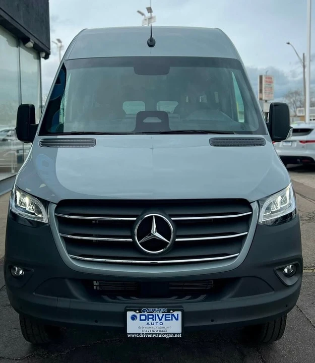 2026 Mercedes-Benz VS30 Sprinter - Image 6 of 18