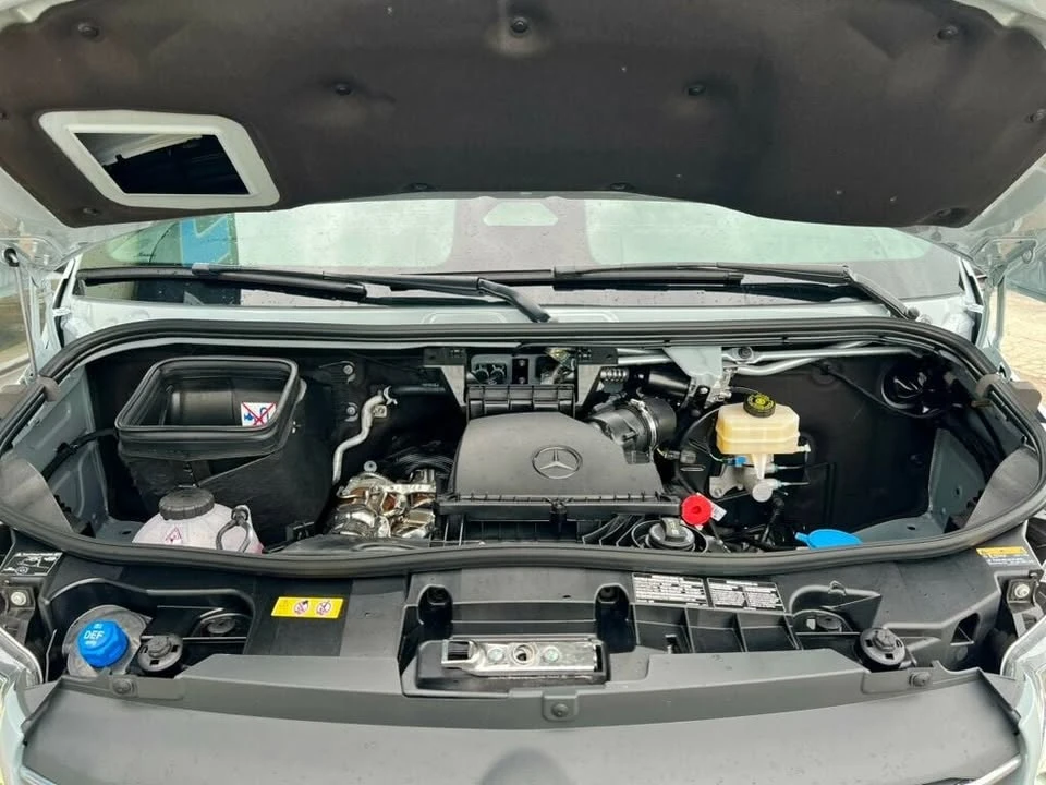 2026 Mercedes-Benz VS30 Sprinter - Image 13 of 18