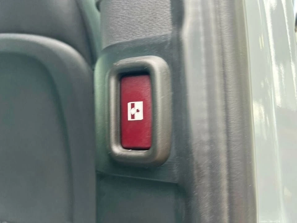 2026 Mercedes-Benz VS30 Sprinter - Image 12 of 18