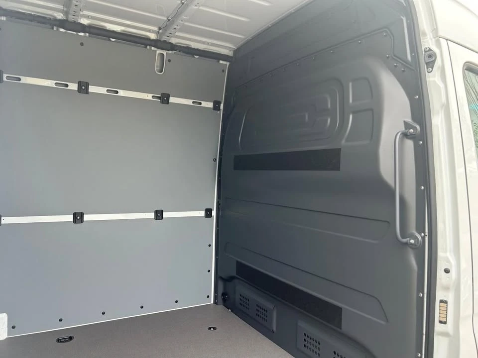 2026 Mercedes-Benz VS30 Sprinter - Image 6 of 7