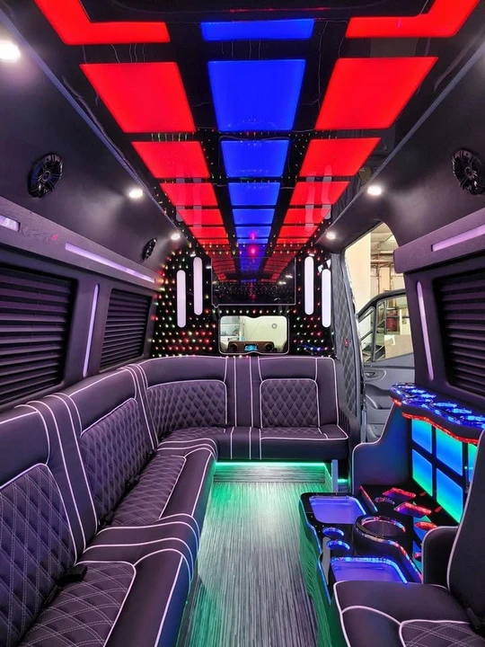 2026 Mercedes-Benz VS30 Sprinter - Image 2 of 10