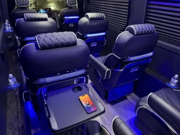 2026 Mercedes-Benz VS30 Sprinter - Image 8 of 20