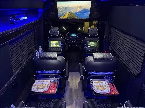 2026 Mercedes-Benz VS30 Sprinter - Image 7 of 20