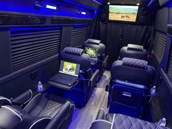 2026 Mercedes-Benz VS30 Sprinter - Image 9 of 20