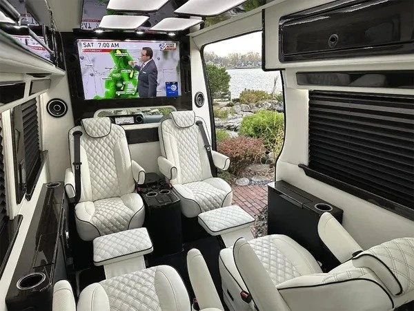 2026 Mercedes-Benz VS30 Sprinter - Image 17 of 20