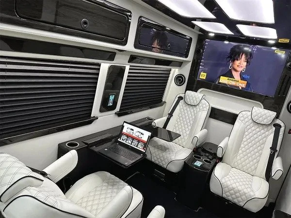 2026 Mercedes-Benz VS30 Sprinter - Image 20 of 20