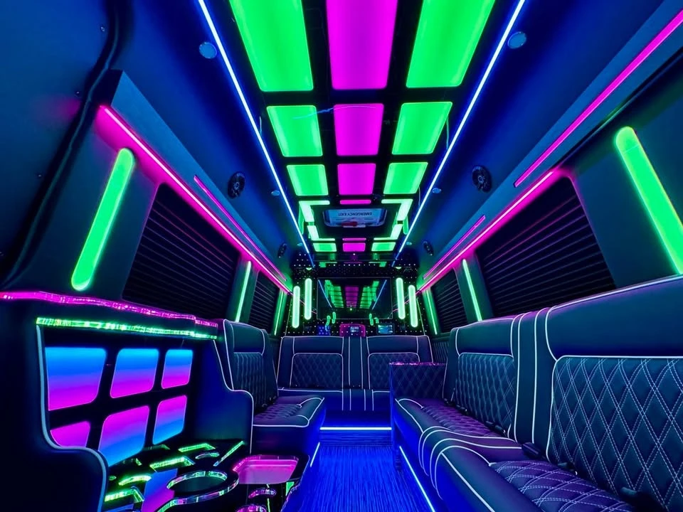 2026 Mercedes-Benz VS30 Sprinter - Image 11 of 17
