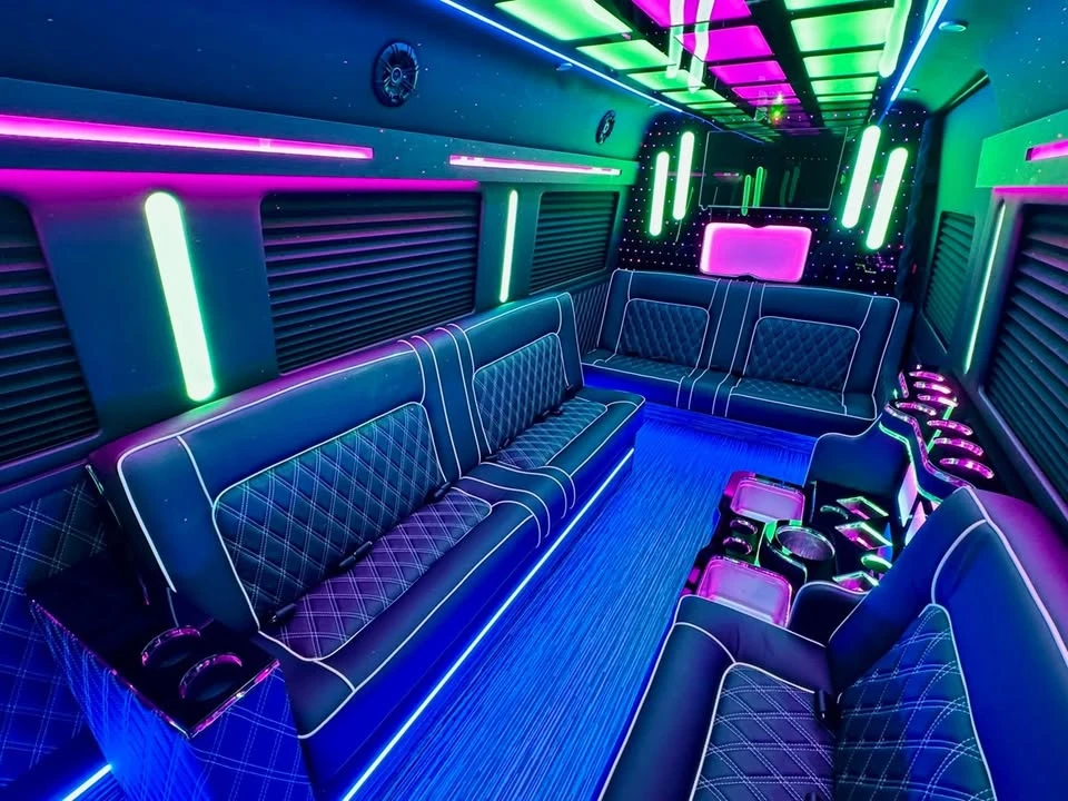 2026 Mercedes-Benz VS30 Sprinter - Image 5 of 17