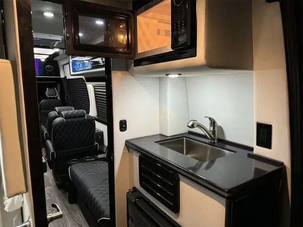 2026 Mercedes-Benz VS30 Sprinter - Image 7 of 20