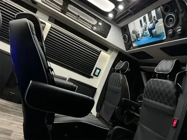 2026 Mercedes-Benz VS30 Sprinter - Image 12 of 20
