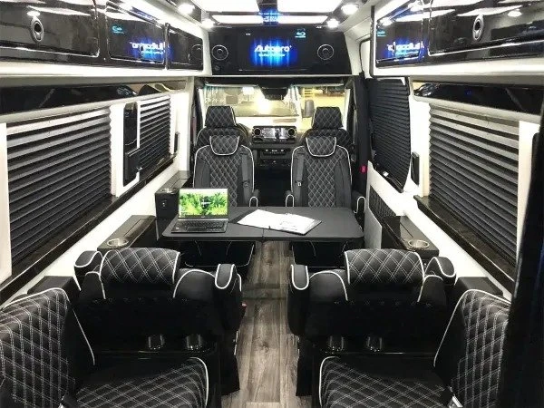 2026 Mercedes-Benz VS30 Sprinter - Image 6 of 20
