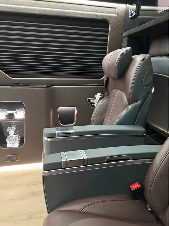 2026 Mercedes-Benz VS30 Sprinter - Image 3 of 20