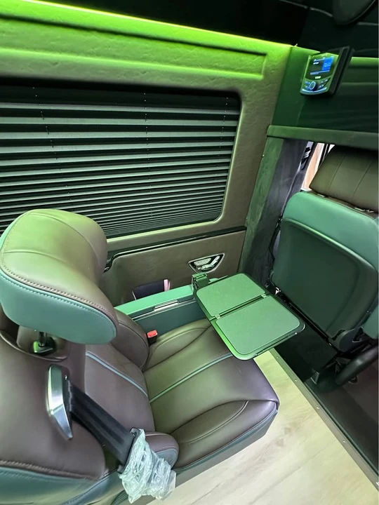 2026 Mercedes-Benz VS30 Sprinter - Image 15 of 20