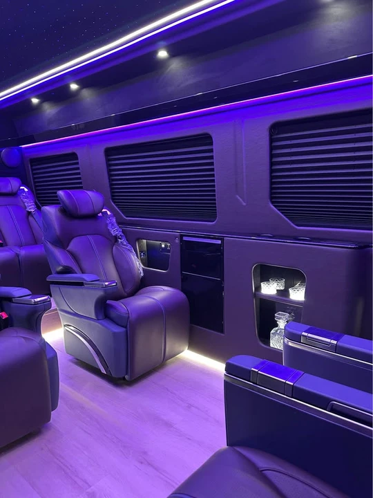 2026 Mercedes-Benz VS30 Sprinter - Image 7 of 20