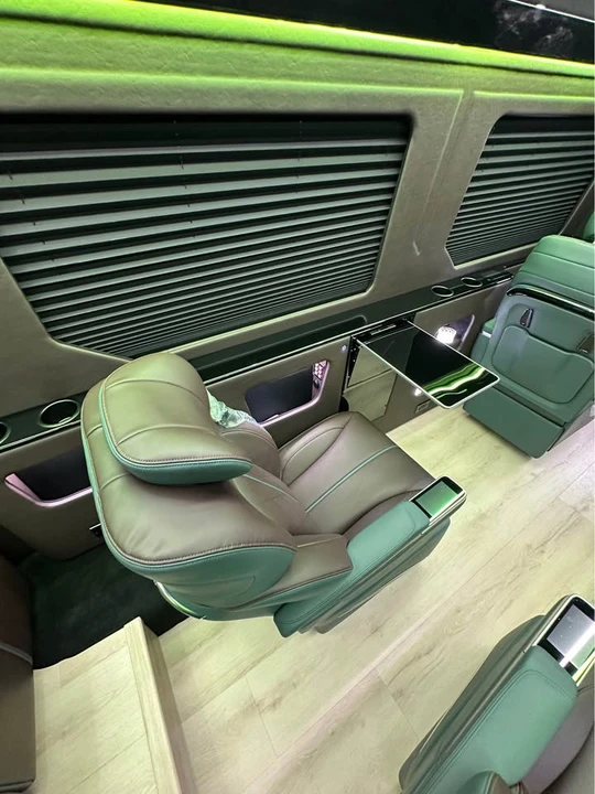 2026 Mercedes-Benz VS30 Sprinter - Image 16 of 20