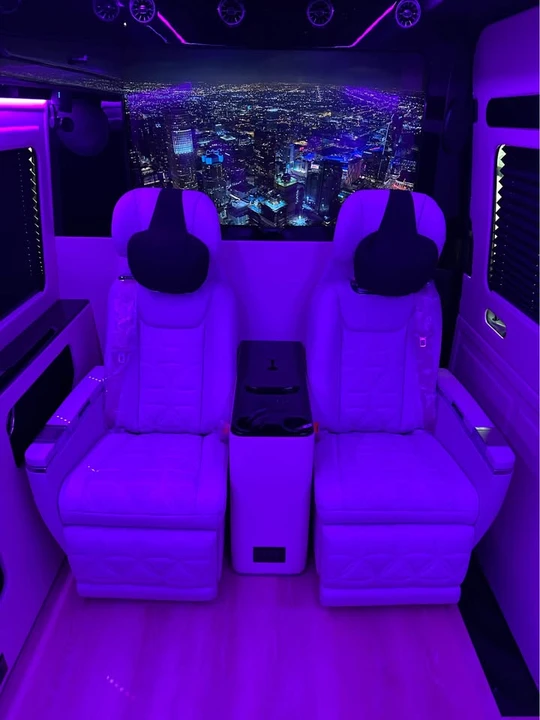 2026 Mercedes-Benz VS30 Sprinter - Image 13 of 20